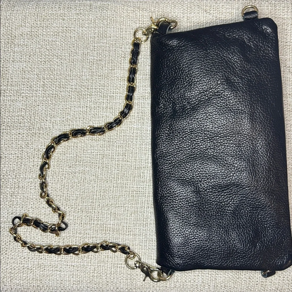 Tory Burch Black Leather Shoulder Bag with Gold Chain‎ & Logo